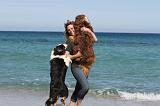 ADULTE ET CHIEN 573